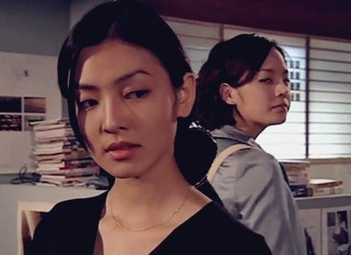 爱上女主播剧网,一场跨越网络的浪漫邂逅